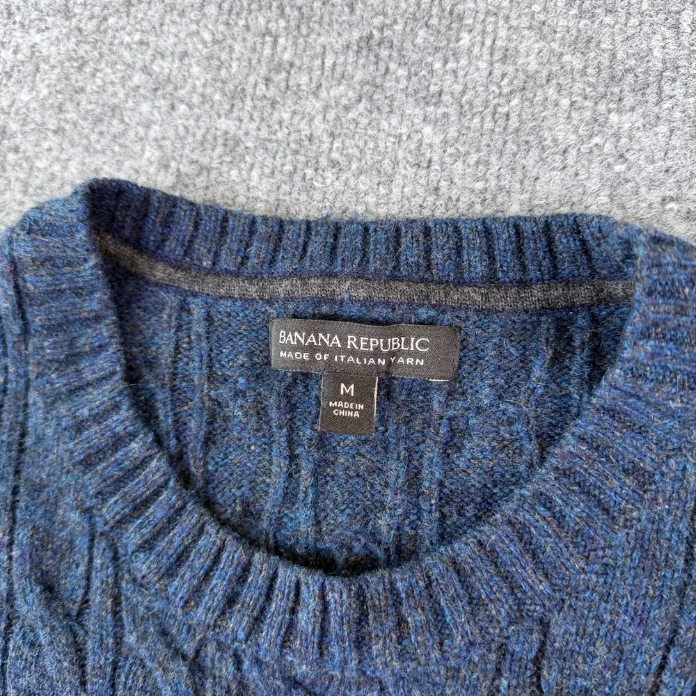 Banana Republic Sweater Mens M Blue Cable Knit Fisherman Wool Cashmere Crew Neck